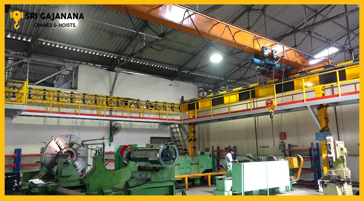 Electric Hoists & Hoist Cranes: Types, Uses And Benefits 1 Various types of electric hoists and hoist cranes used in industrial lifting